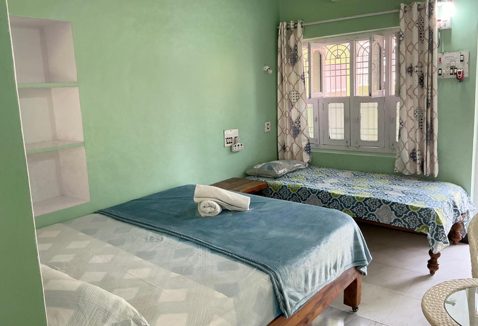 Kalyan Guesthouse Hampi Εξωτερικό φωτογραφία